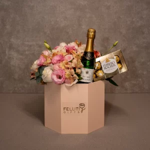 Box de luxo com espumante, Ferrero Rocher e flores