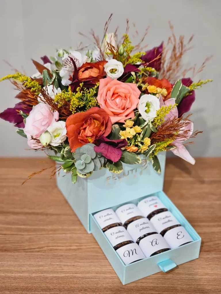 Box de flores com gaveta